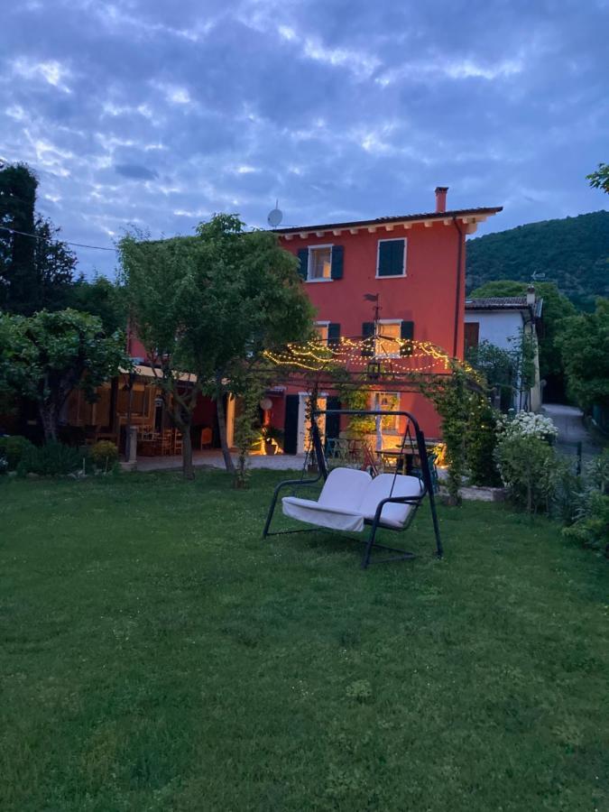 Redhouse Pesina Villa Costermano Exterior foto